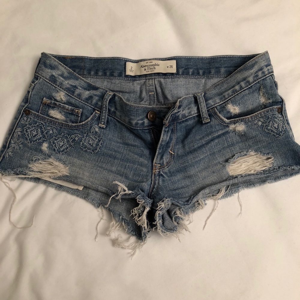 Abercrombie & Fitch A&F denim jean shorts size 2